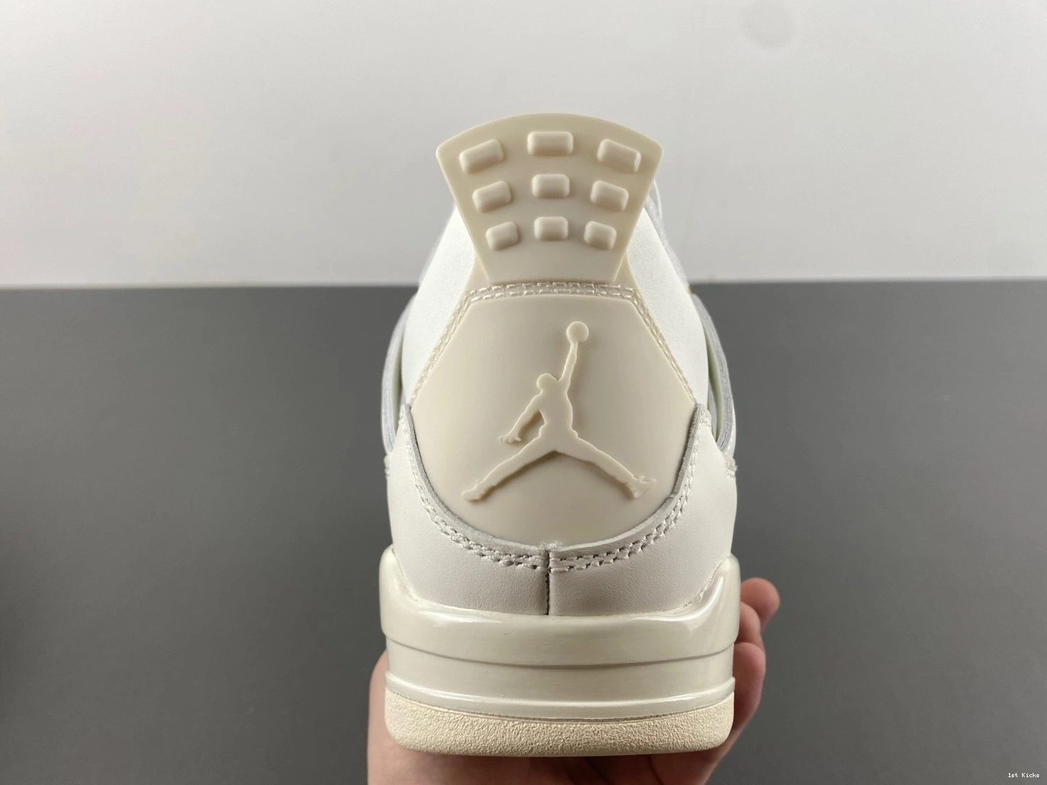 Sail 4 Air AQ9129-170 Jordan 1011